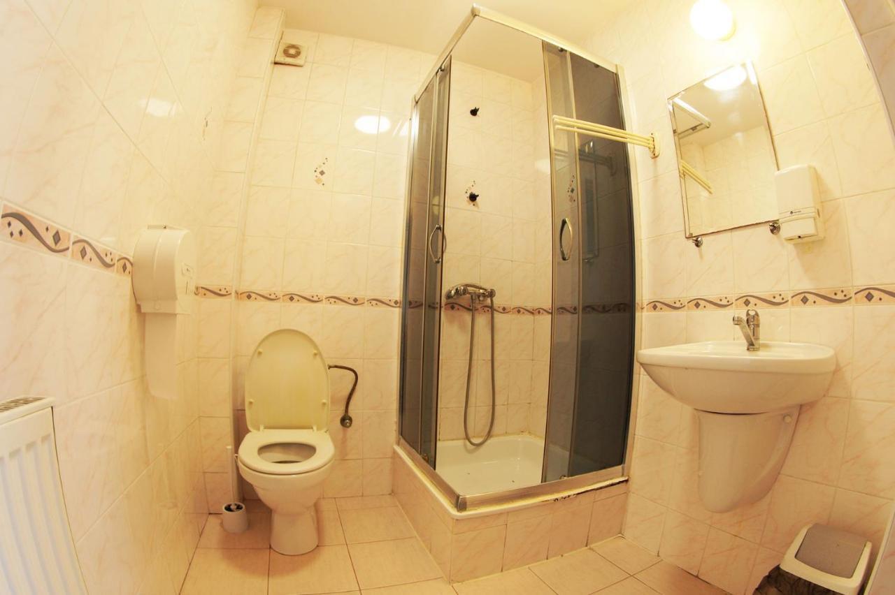 Motel Wig Сандомир Экстерьер фото