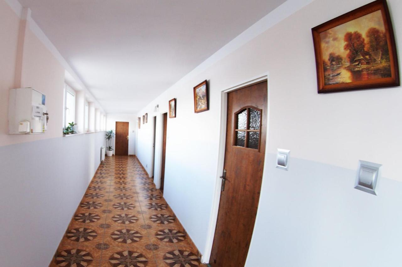 Motel Wig Сандомир Экстерьер фото