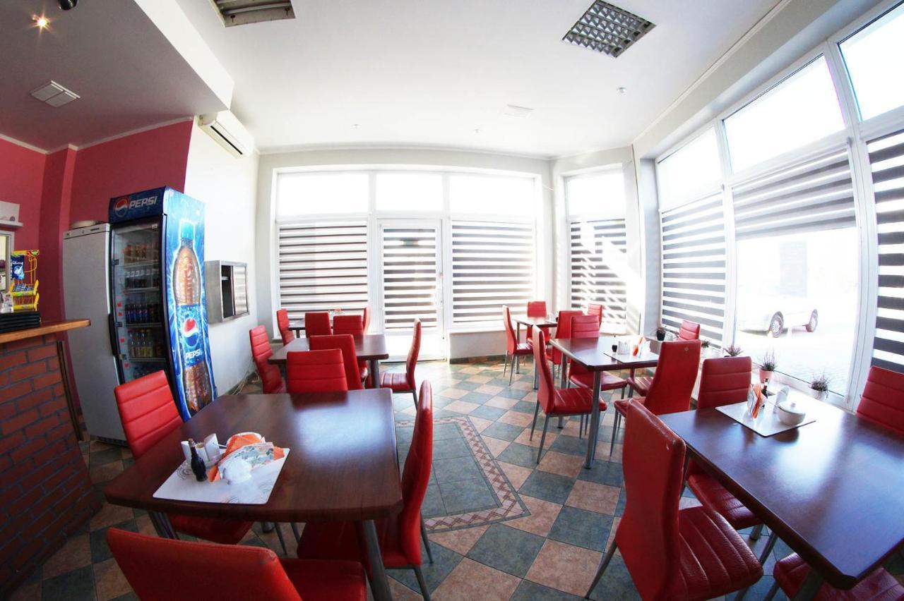 Motel Wig Сандомир Экстерьер фото